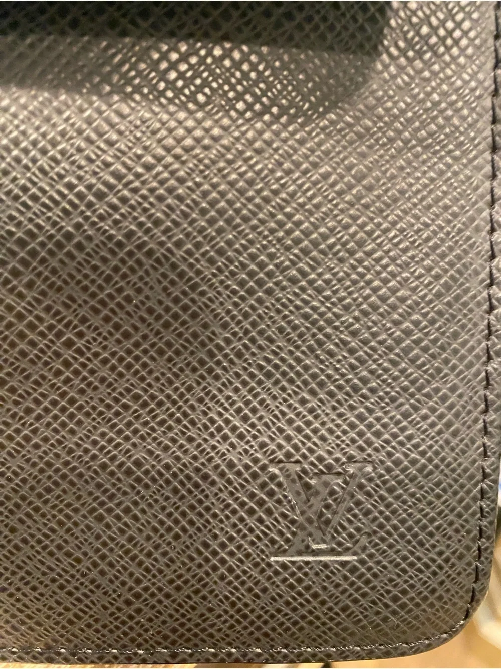 Louis Vuitton Black Taiga Leather Selenga Clutch